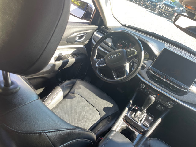 Used 2022 Jeep Compass Latitude w/ Sun and Sound Group AWD/4WD image 23