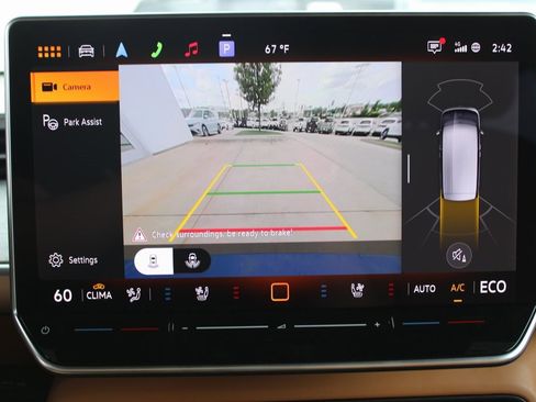 New 2025 Volkswagen ID. Buzz Pro S image 15