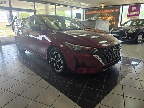 Used 2024 Nissan Sentra SV w/ All-Weather Package FWD image 3