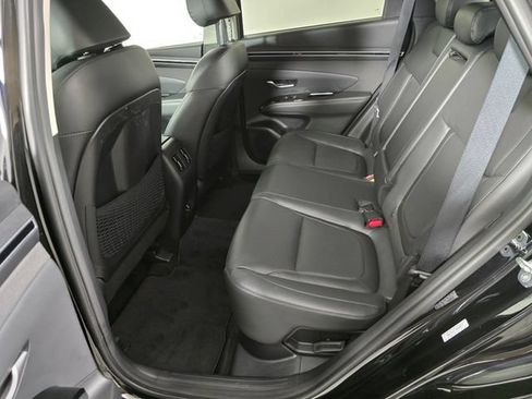 Used 2022 Hyundai Tucson Limited AWD/4WD image 18