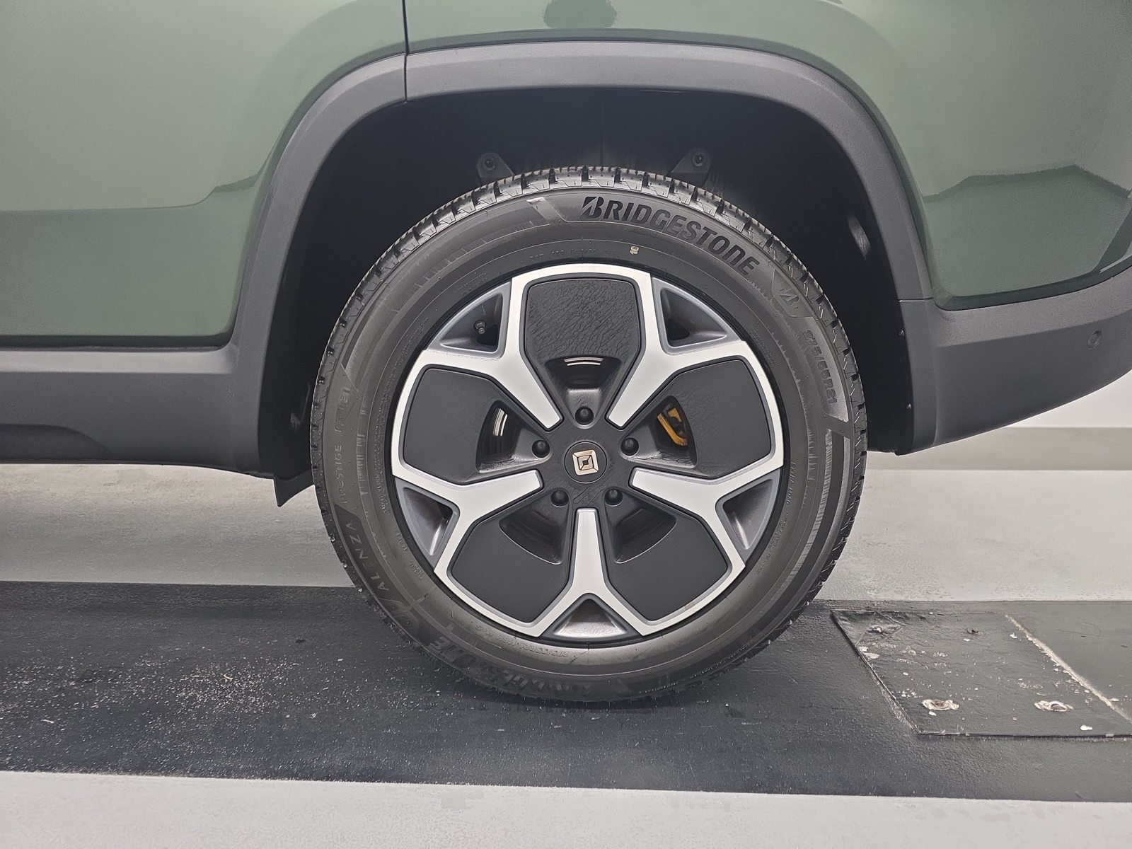 Used 2023 Rivian R1S Adventure Quad AWD/4WD image 10