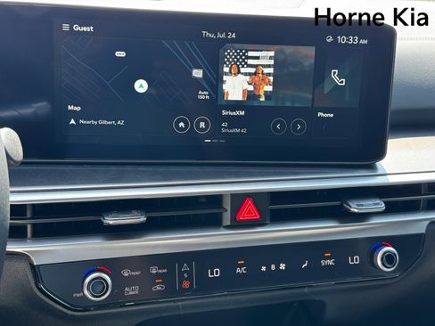 New 2025 Kia Sorento S w/ Panoramic Sunroof Package image 15