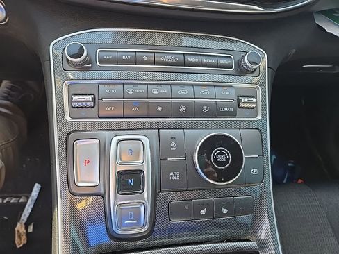 Used 2023 Hyundai Santa Fe SEL w/ Cargo Package image 8