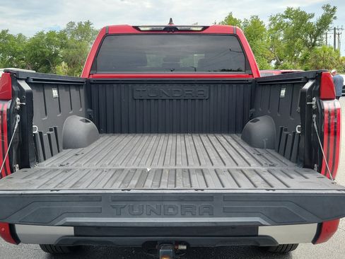 Used 2024 Toyota Tundra Limited AWD/4WD image 11