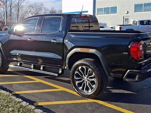 Certified 2024 GMC Canyon Denali image 6