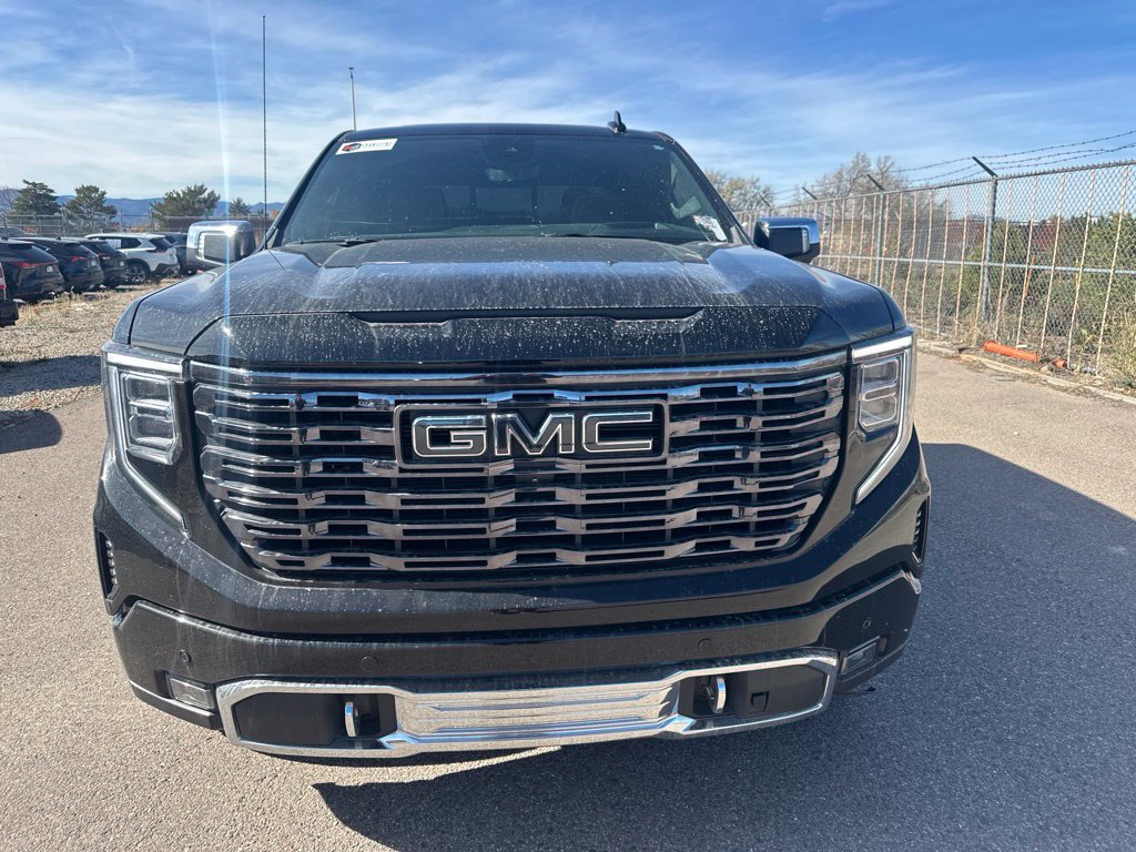 Used 2025 GMC Sierra 1500 Denali Ultimate AWD/4WD image 2