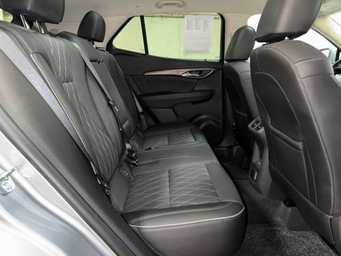 Used 2023 Buick Envision Avenir AWD/4WD image 21