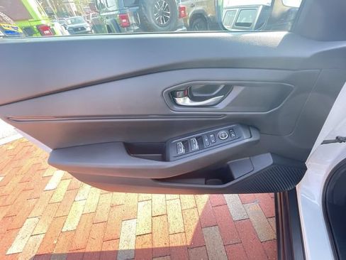 Certified 2024 Honda Accord EX image 10