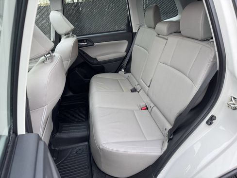 Used 2018 Subaru Forester 2.5i Limited w/ Popular Package #2 image 18