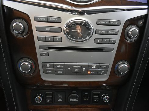 Used 2019 INFINITI QX80 Luxe image 20