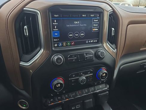 Used 2020 Chevrolet Silverado 1500 High Country w/ Trailer Camera Package image 19