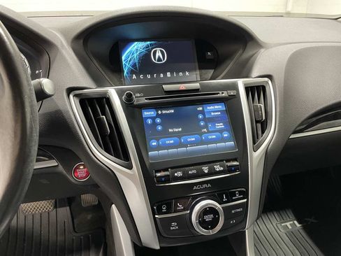 Used 2018 Acura TLX V6 SH-AWD w/ Technology Pkg image 9