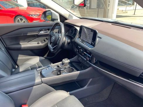 Used 2023 Nissan Rogue SL w/ SL Premium Package FWD image 19