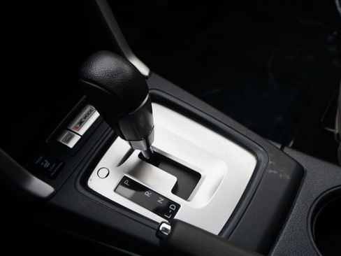 Used 2017 Subaru Forester 2.5i Limited image 21