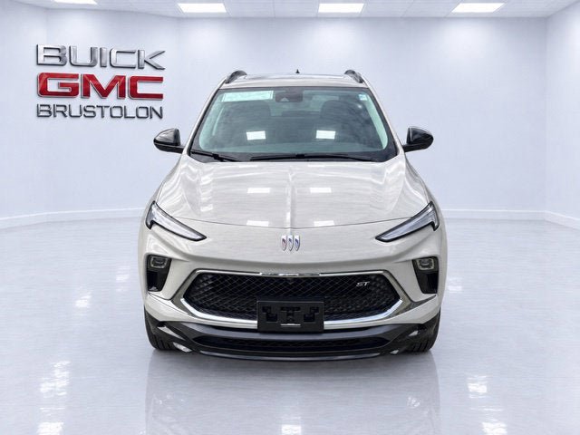 New 2026 Buick Encore GX Sport Touring w/ Studio Series AWD/4WD image 4