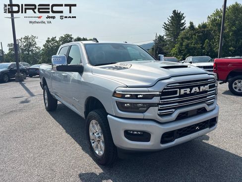 Used 2026 RAM 2500 Laramie w/ Sport Appearance Package AWD/4WD image 9