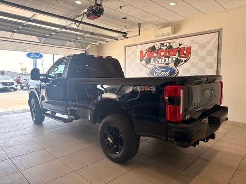 Used 2025 Ford F250 XL w/ STX Appearance Package image 8
