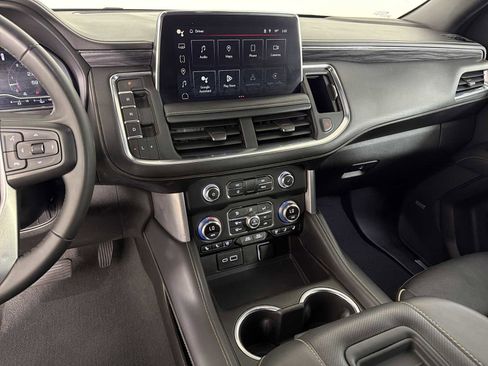 Used 2023 GMC Yukon SLT image 44