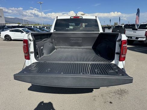 Used 2024 RAM 1500 Laramie AWD/4WD image 14