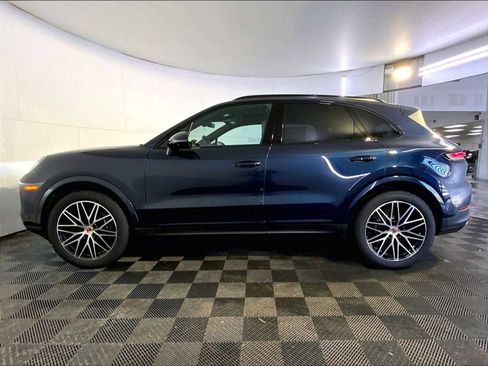 New 2026 Porsche Cayenne image 2