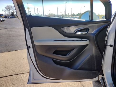 Used 2019 Buick Encore Sport Touring w/ Safety Package image 20