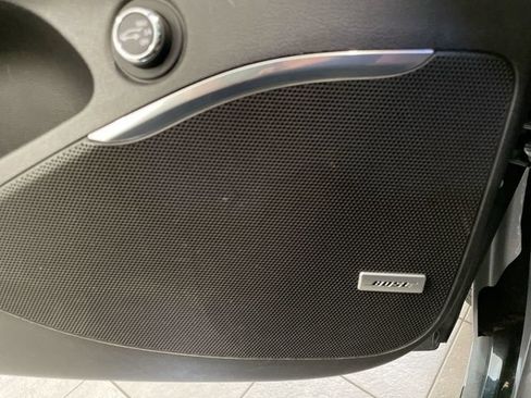 Used 2019 Buick Enclave Avenir w/ Avenir Technology Package FWD image 12