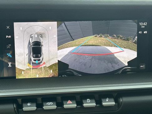 Used 2025 Porsche 911 Carrera image 27