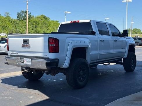 Used 2015 GMC Sierra 2500 SLE w/ SLE Preferred Package AWD/4WD image 5