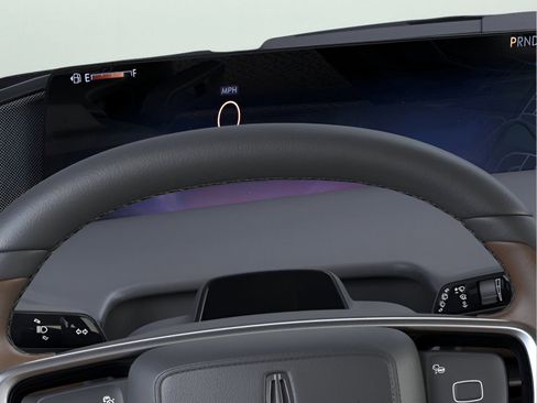 New 2026 Lincoln Navigator Reserve AWD/4WD image 13