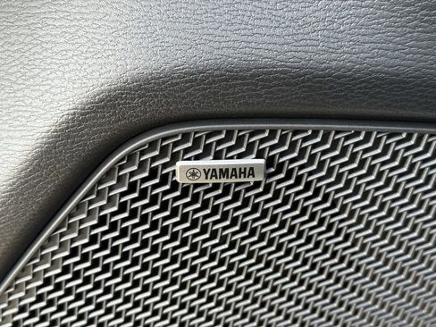 New 2026 Mitsubishi Outlander SE FWD image 21