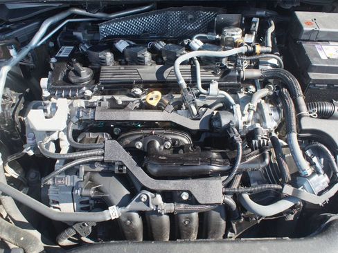 Used 2024 Toyota Corolla LE FWD image 26