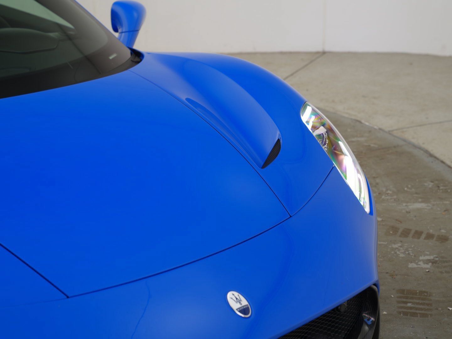 Used 2023 Maserati MC20 Coupe RWD image 3