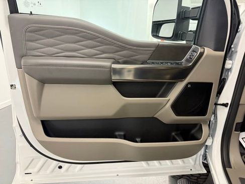 New 2026 Ford F350 Platinum w/ Platinum Plus Package image 14
