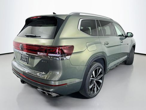 New 2026 Volkswagen Atlas SEL Premium R-Line AWD/4WD image 7