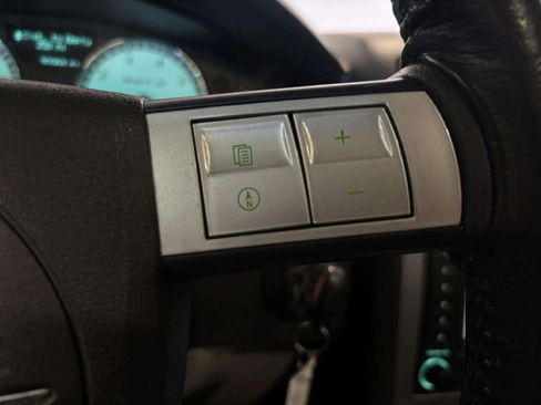 Used 2006 Chrysler 300 SRT8 w/ SRT Option Group II image 37