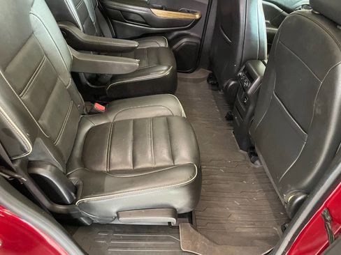 Used 2017 GMC Acadia Denali w/ LPO, Floor Liner Package image 29