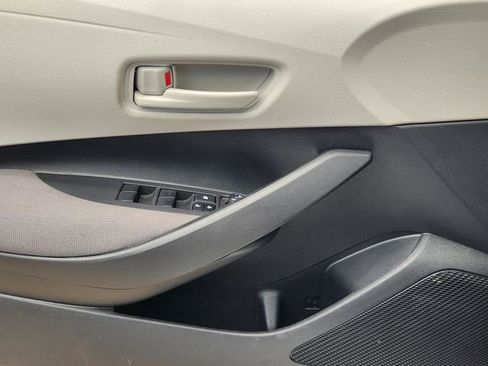 Used 2024 Toyota Corolla LE FWD image 17