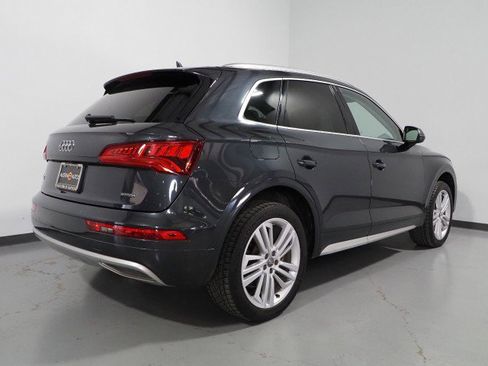 Used 2019 Audi Q5 Premium Plus w/ Premium Plus Package image 6