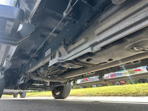 Used 2013 Ford F250 Platinum image 19