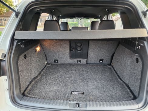 Used 2016 Volkswagen Tiguan R-Line FWD image 12
