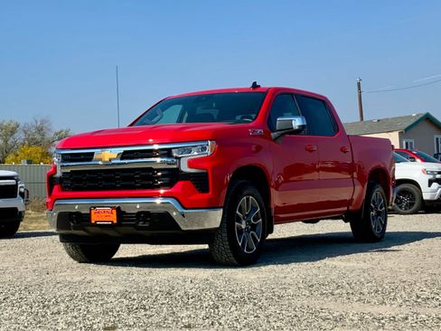 Certified 2025 Chevrolet Silverado 1500 LT w/ All Star Edition Plus image 6