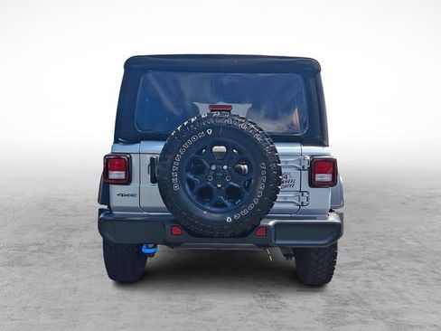 Used 2023 Jeep Wrangler Unlimited w/ Cold Weather Group AWD/4WD image 5