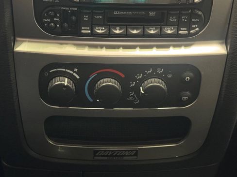 Used 2005 Dodge Ram 1500 Truck SLT w/ Daytona Edition Group AWD/4WD image 26