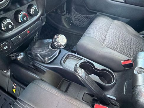 Used 2012 Jeep Wrangler Sport image 25