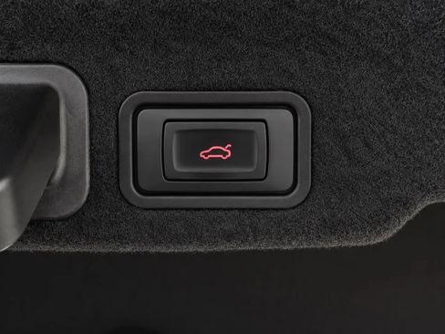 Used 2013 Audi S8 AWD/4WD image 19