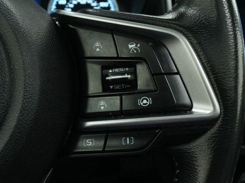 Used 2021 Subaru Forester Premium AWD/4WD image 37