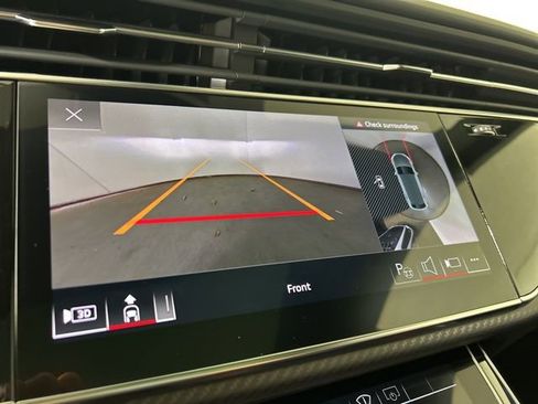 New 2026 Audi SQ8 Prestige image 22