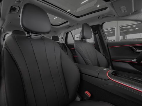 Used 2025 Mercedes-Benz E 450 4MATIC All-Terrain Wagon image 30