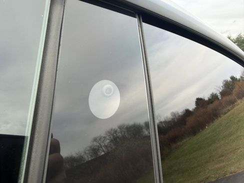 Used 2022 Tesla Model Y Performance image 19