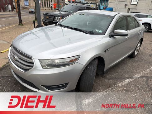 Used 2013 Ford Taurus SEL FWD image 1